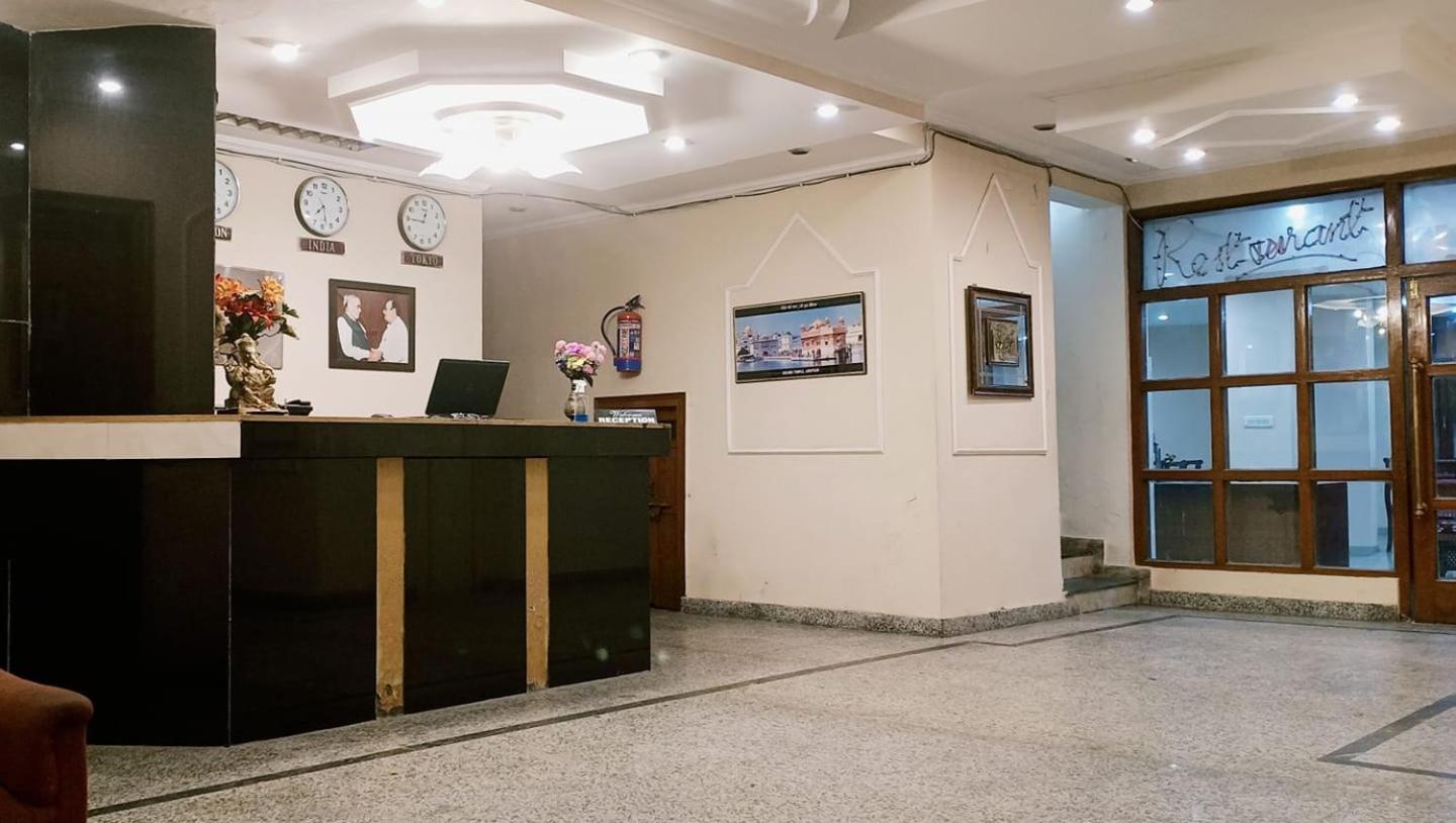Hotel Kalinga Intercontinental Manali Exteriér fotografie