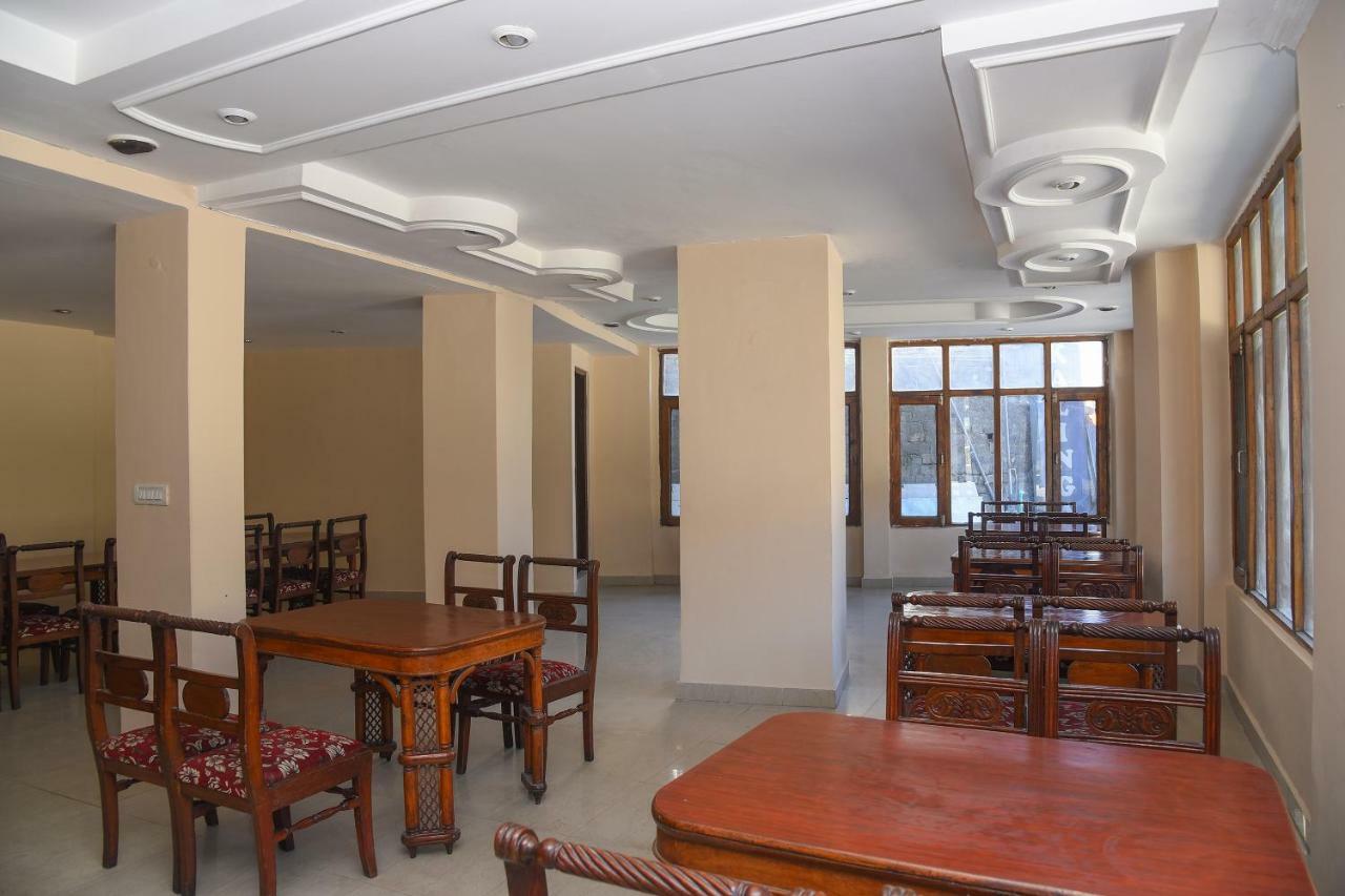 Hotel Kalinga Intercontinental Manali Exteriér fotografie